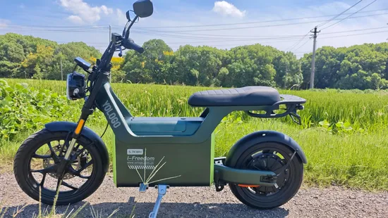 3000W High Speed Electric Motorcycle 72V 40ah Hot Selling E